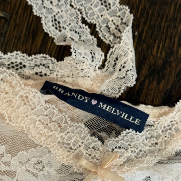 Brandy Melville lace tank - Picture 3 of 3